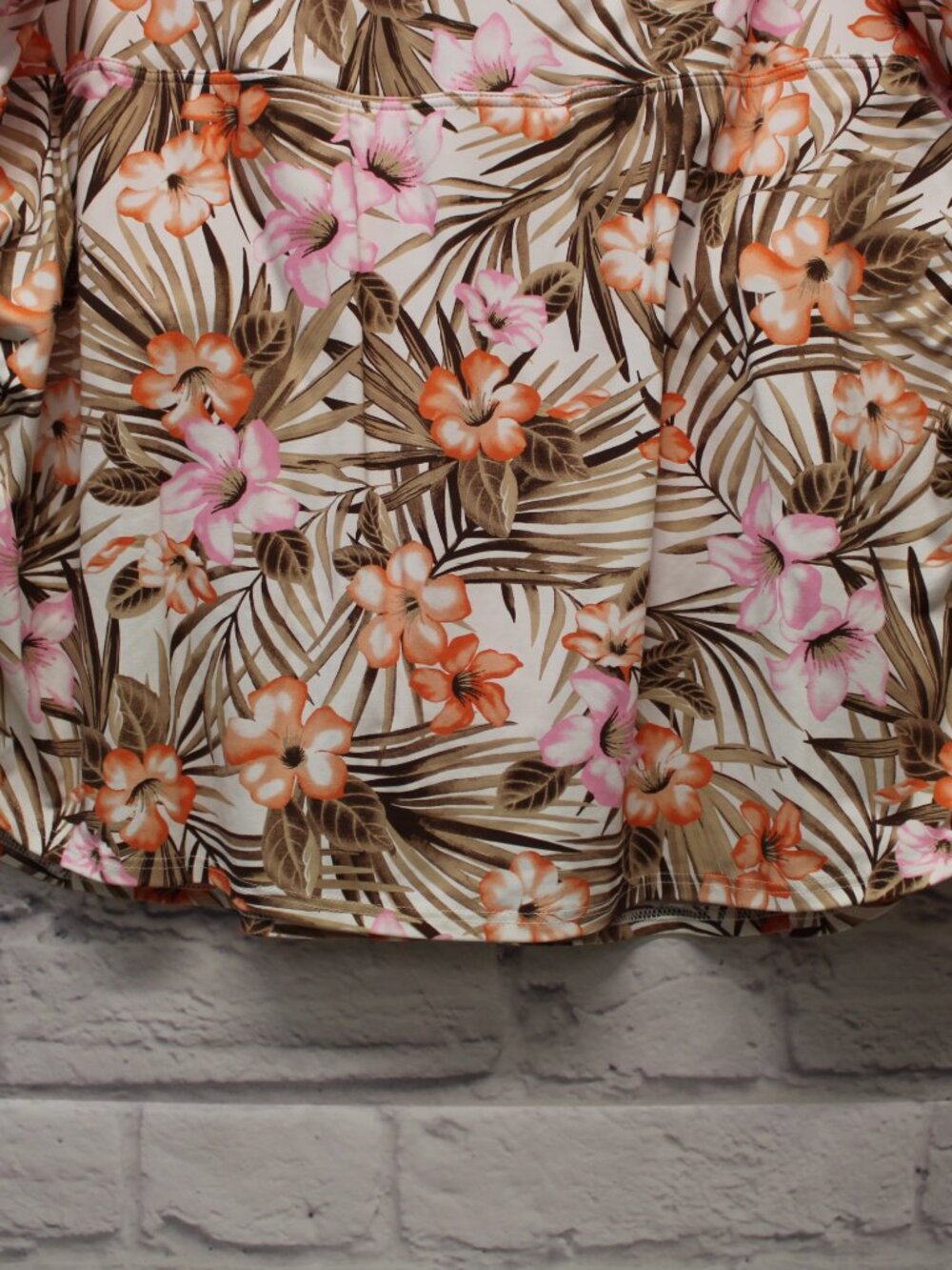 Lands' End Plus 24W Pink Tropical Palm Floral Print Ruched Swim Skirt - Picture 2 of 8